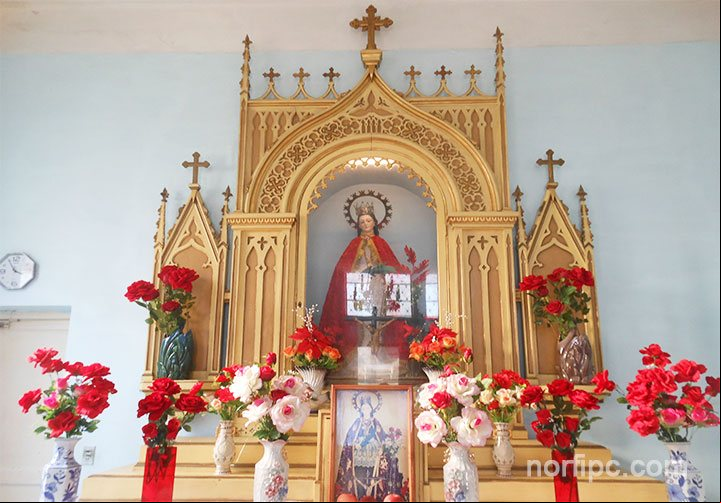 Altar de la Capilla de Santa Bárbara en Güines